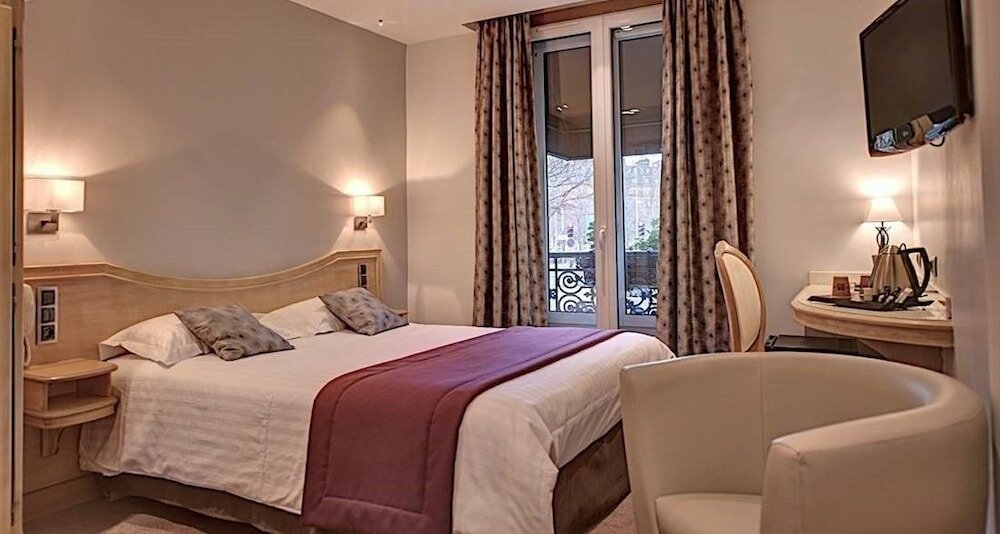 Фото Hotel du Midi Paris Montparnasse