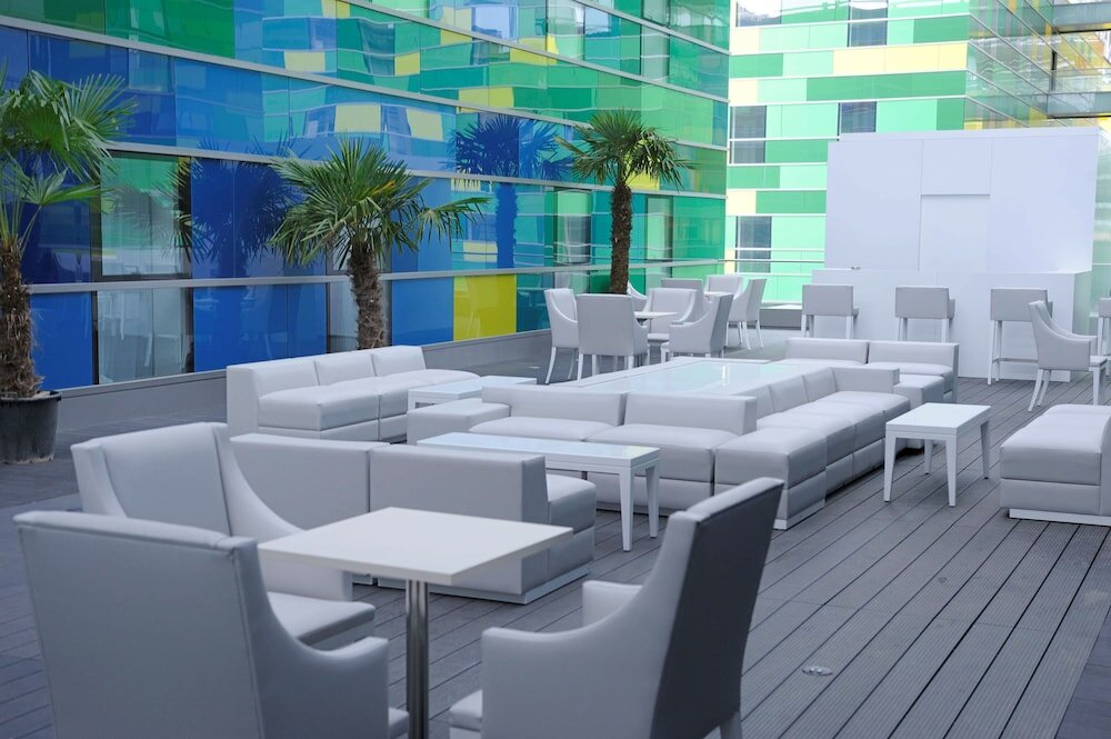 Фото Kyriad Prestige Perpignan Centre Del Mon