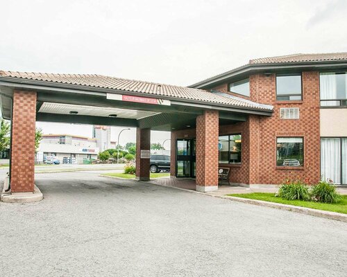 Гостиница Comfort Inn Laval в Провинции Квебек