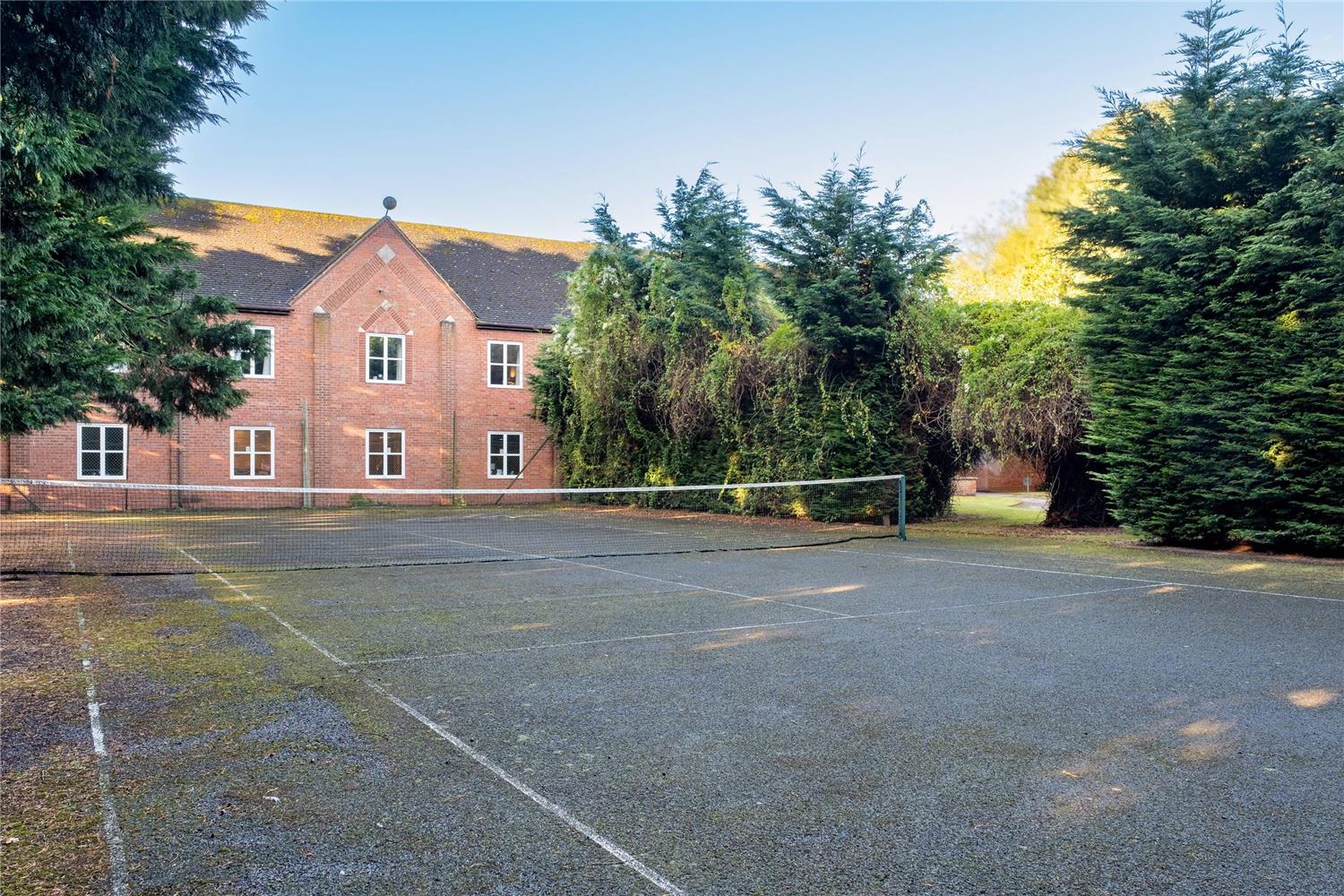 Фото The Charlecote Pheasant Hotel