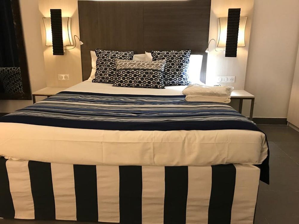 Фото Onomo Hotel Lome