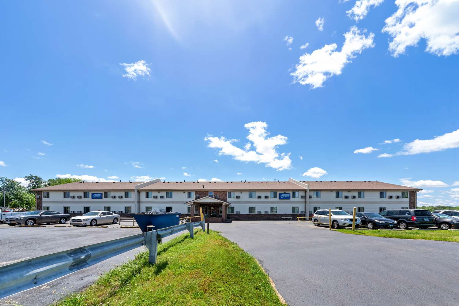 Фото Americas Best Value Inn Decatur, Il