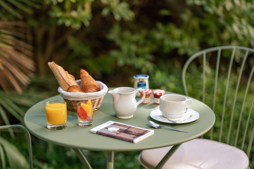 Фото Hôtel des Grandes Ecoles