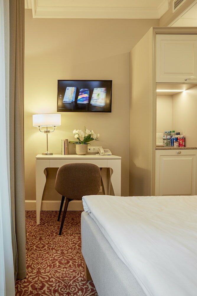 Фото Ratonda Centrum Hotels