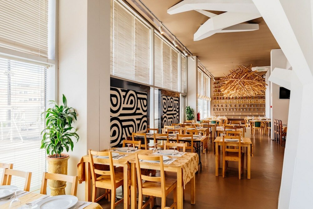 Фото Basic Braga by Axis