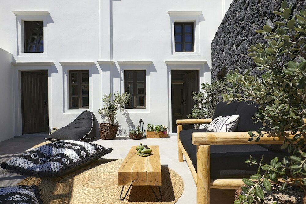 Фото Floria Suites