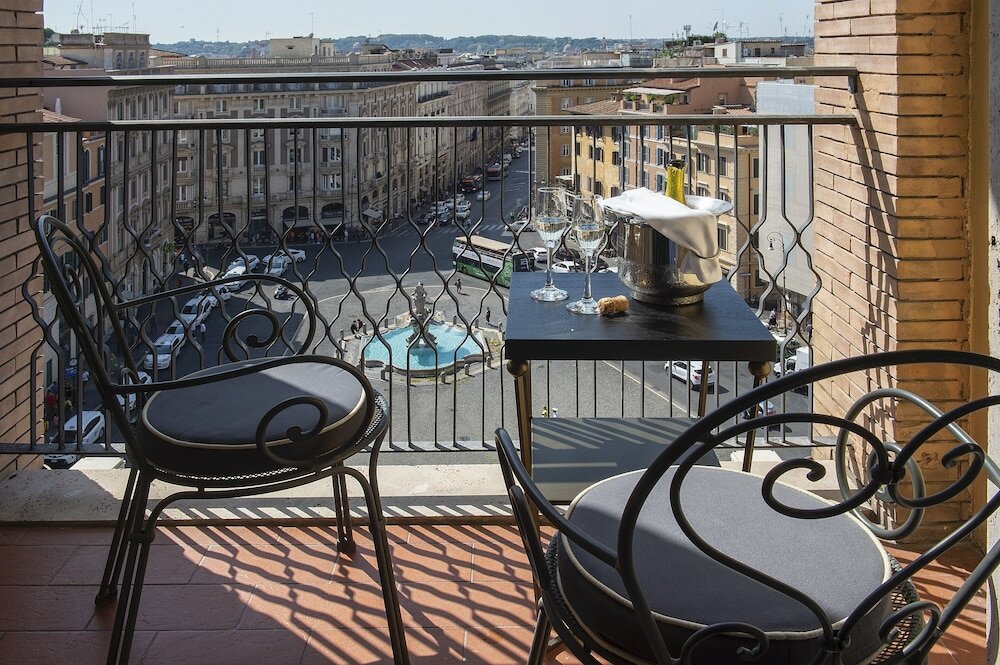 Фото Sina Bernini Bristol