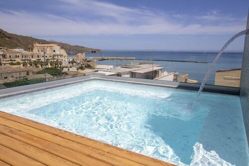 Гостиница Luxmarì hotel & SPA в Кастелламмаре-дель-Гольфо