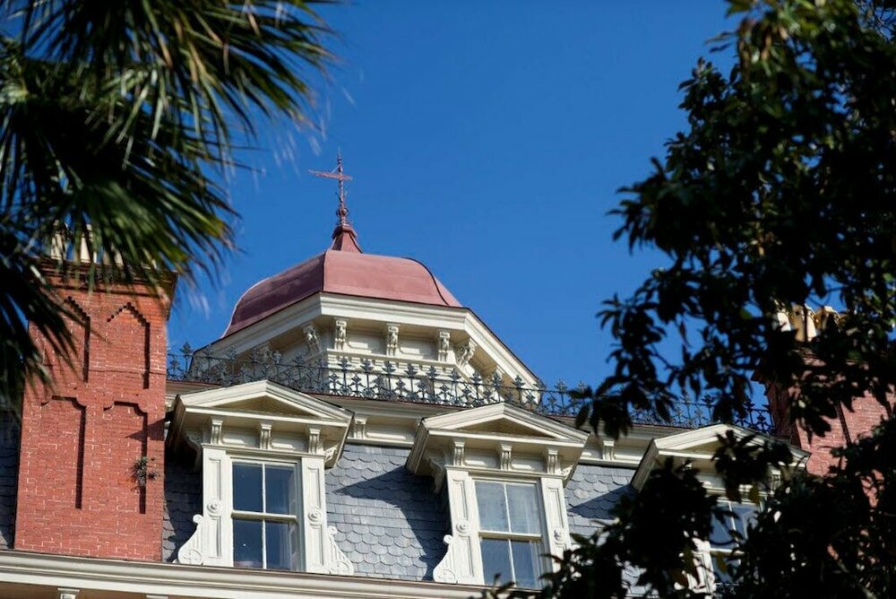 Фото Wentworth Mansion