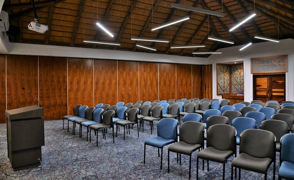 Фото Cresta Mowana Safari Resort & SPA