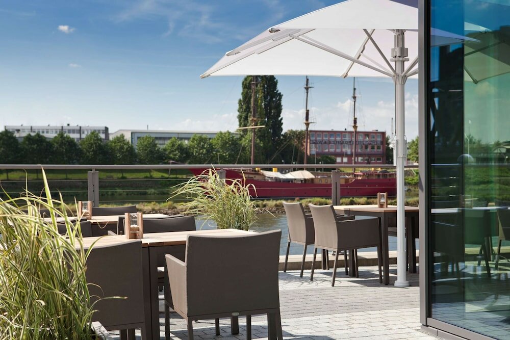 Фото Steigenberger Hotel Bremen