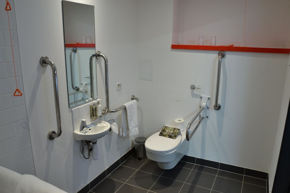 Фото Haymarket Hub Hotel