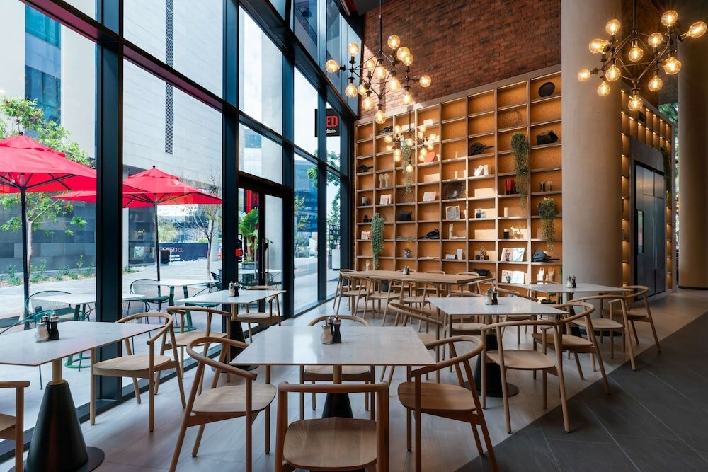 Фото Radisson Red Johannesburg Rosebank