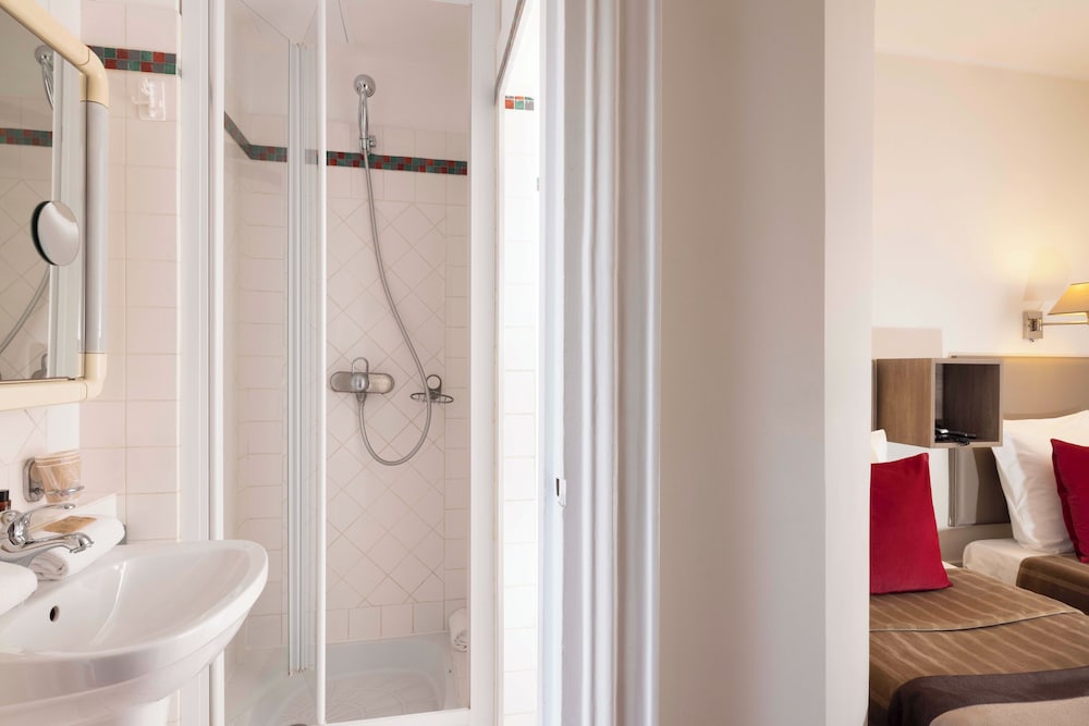 Фото Hotel Saint Pierre