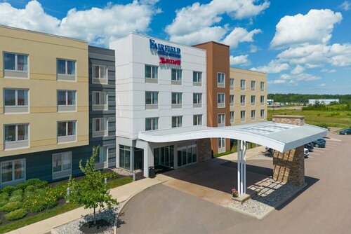 Внешний вид отеля Fairfield Inn & Suites by Marriott Moncton в Монктоне, фото 2