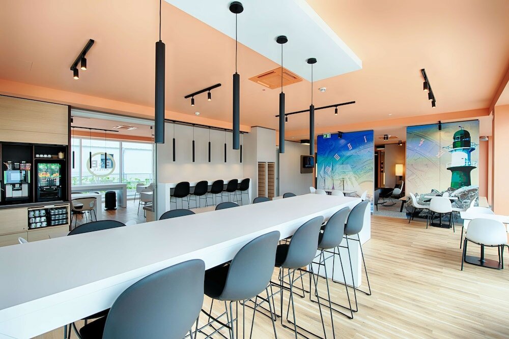 Фото B&b Hotel Rostock-Hafen