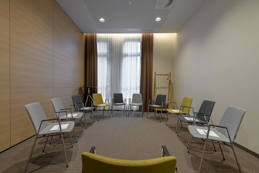 Фото IntercityHotel Herford