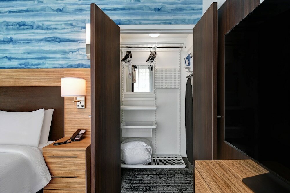 Фото TownePlace Suites by Marriott Cincinnati Downtown