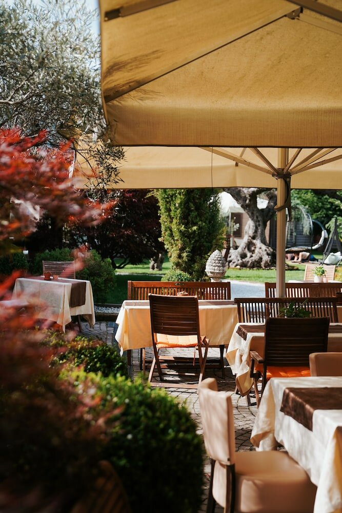 Фото Hotel Traube