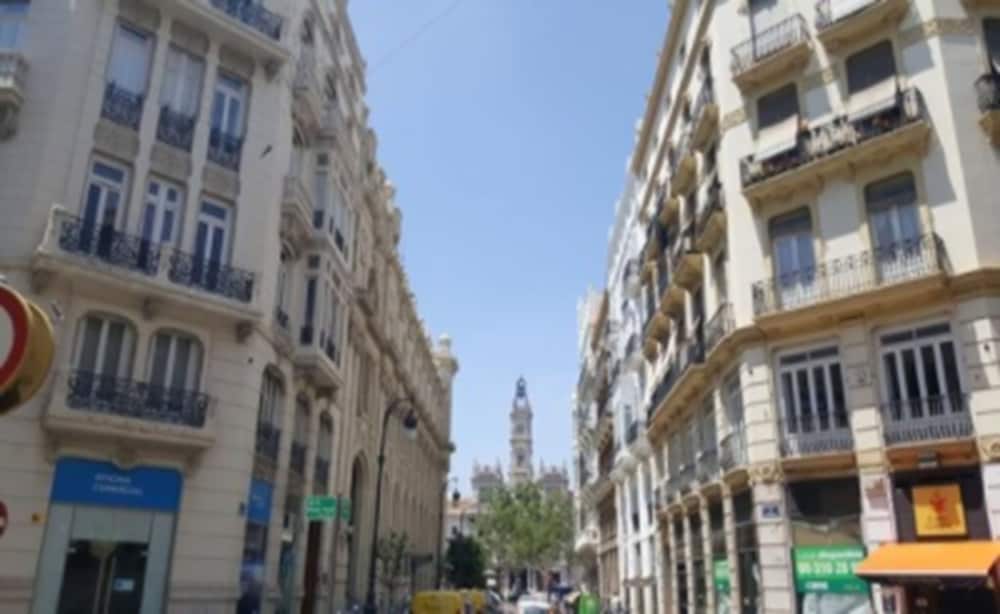 Фото Sweet Hotel Continental