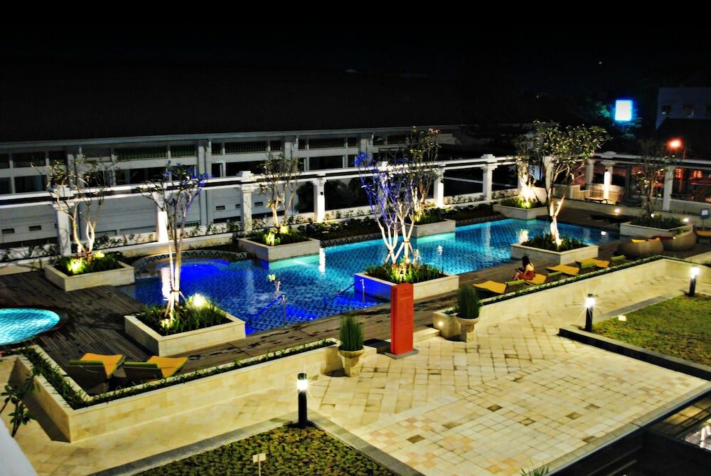 Фото Grand Hotel Preanger