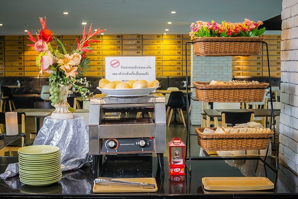 Фото Embryo Hotel