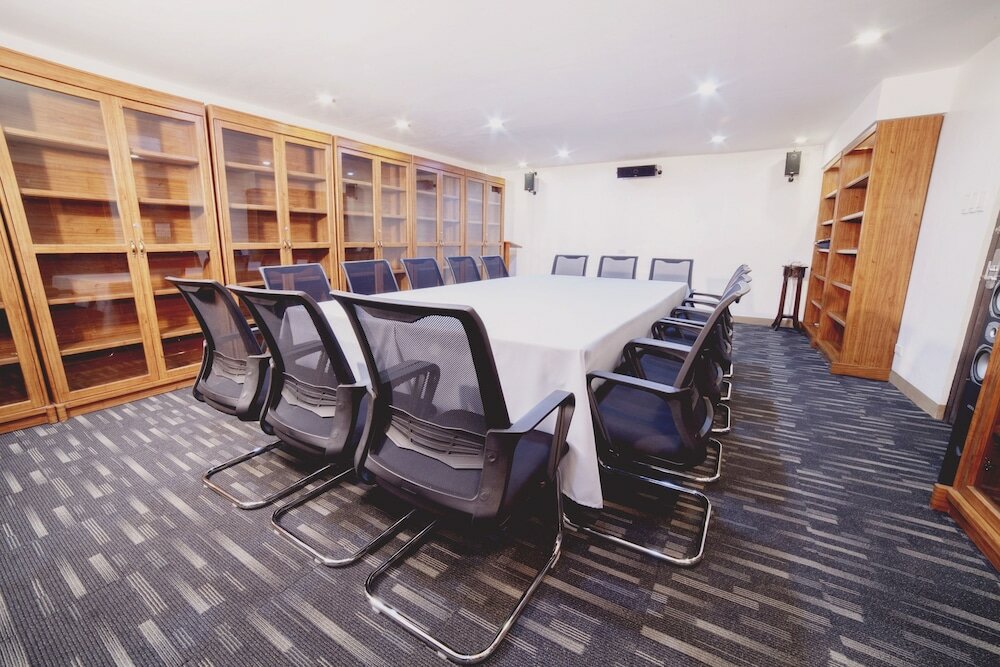 Фото The Charter House