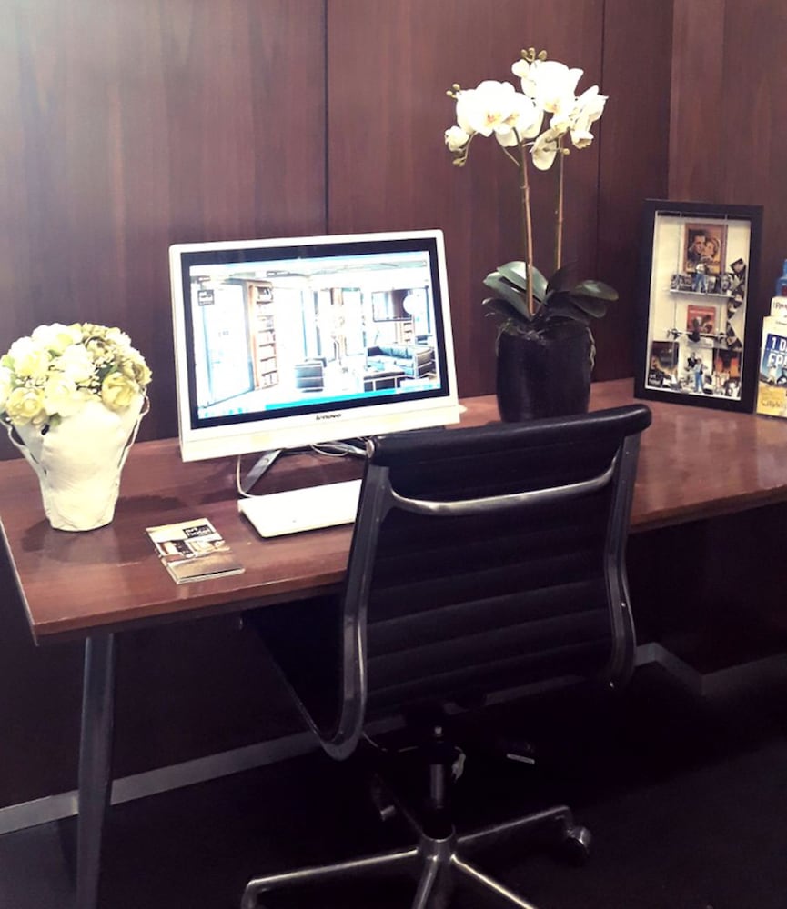 Фото Art Hôtel Eiffel