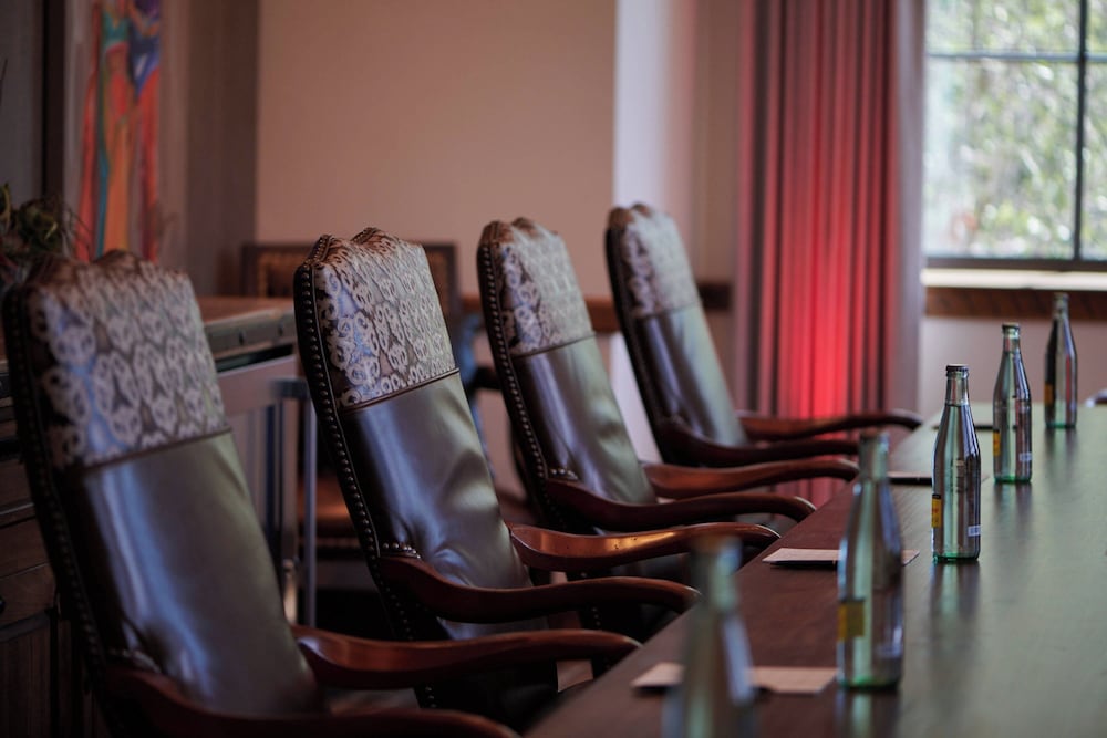 Фото Hotel Drover, Autograph Collection