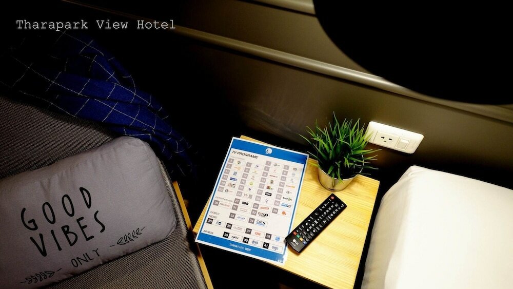 Фото Tharapark View Hotel