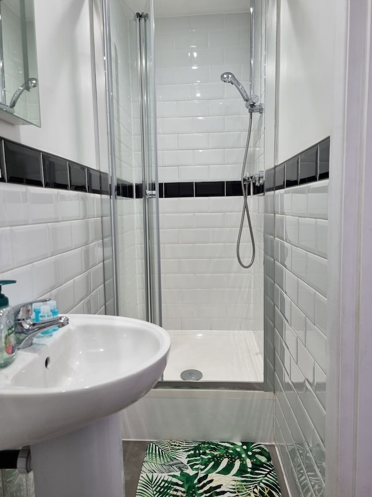 Фото The Windmill