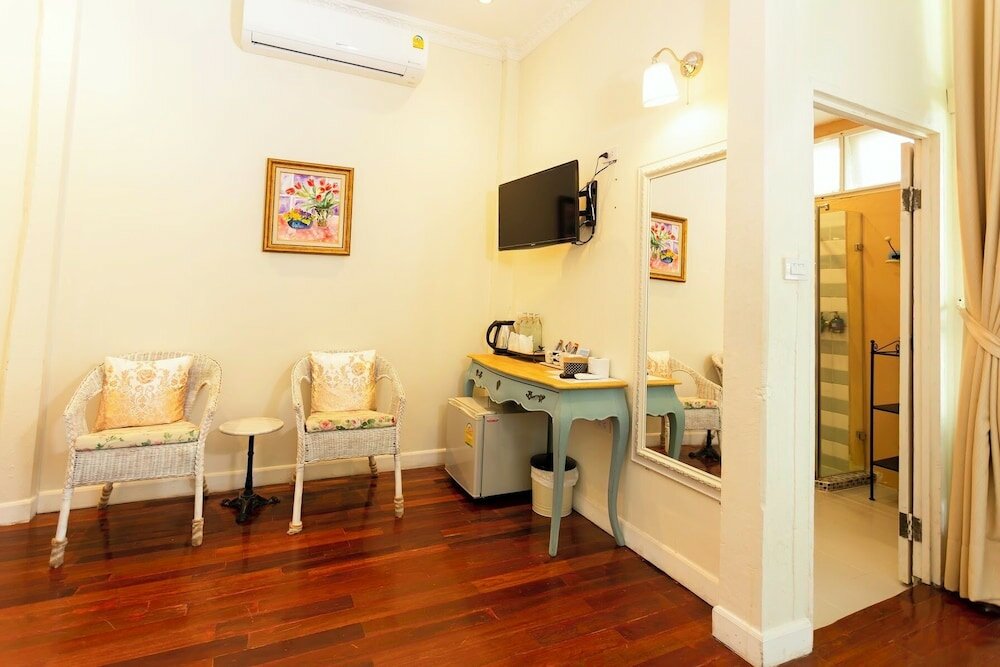 Фото Nai Suan Bed and Breakfast