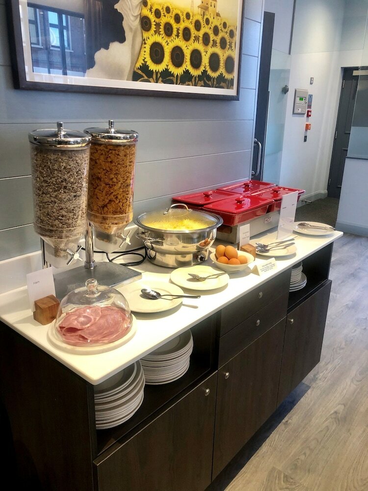 Фото Best Western Plus Vauxhall Hotel