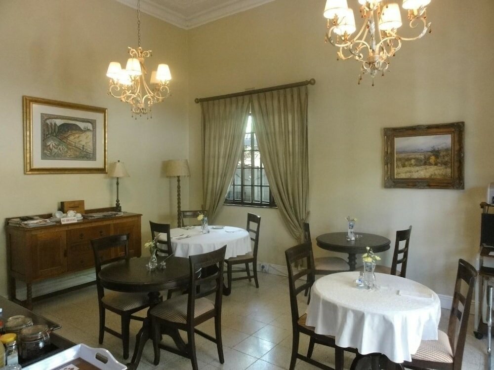 Фото Melville Turret Guesthouse