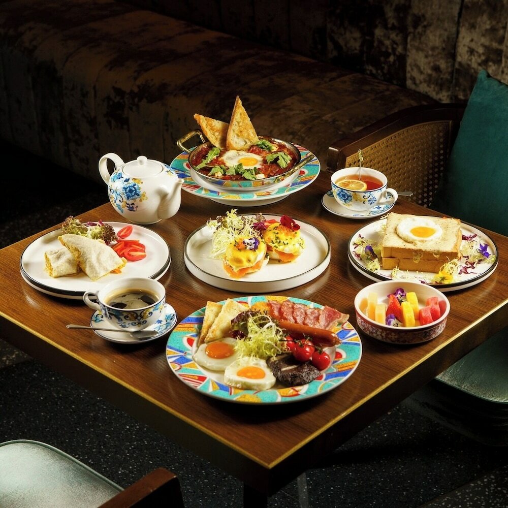 Фото Legend Palace Hotel