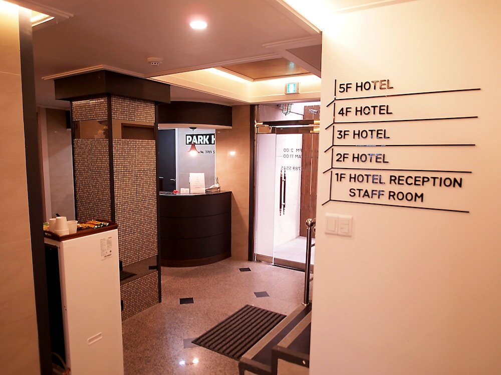 Фото Hotel Park Hill Myeongdong