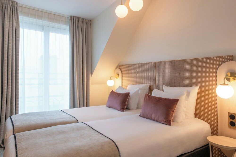 Фото Hotel Helussi