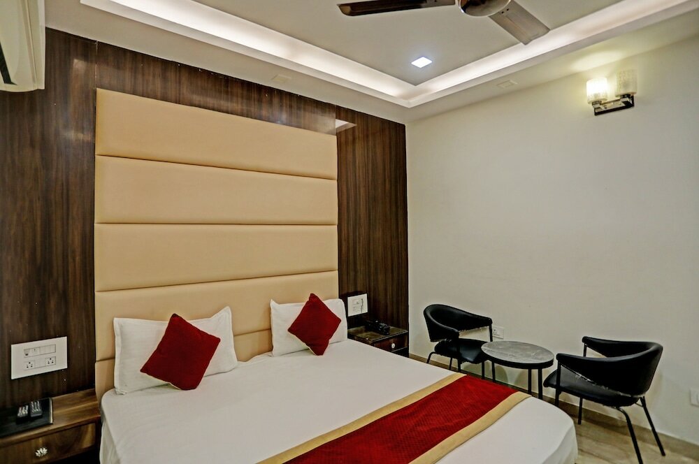 Фото Jyoti Mahal A Heritage Hotel