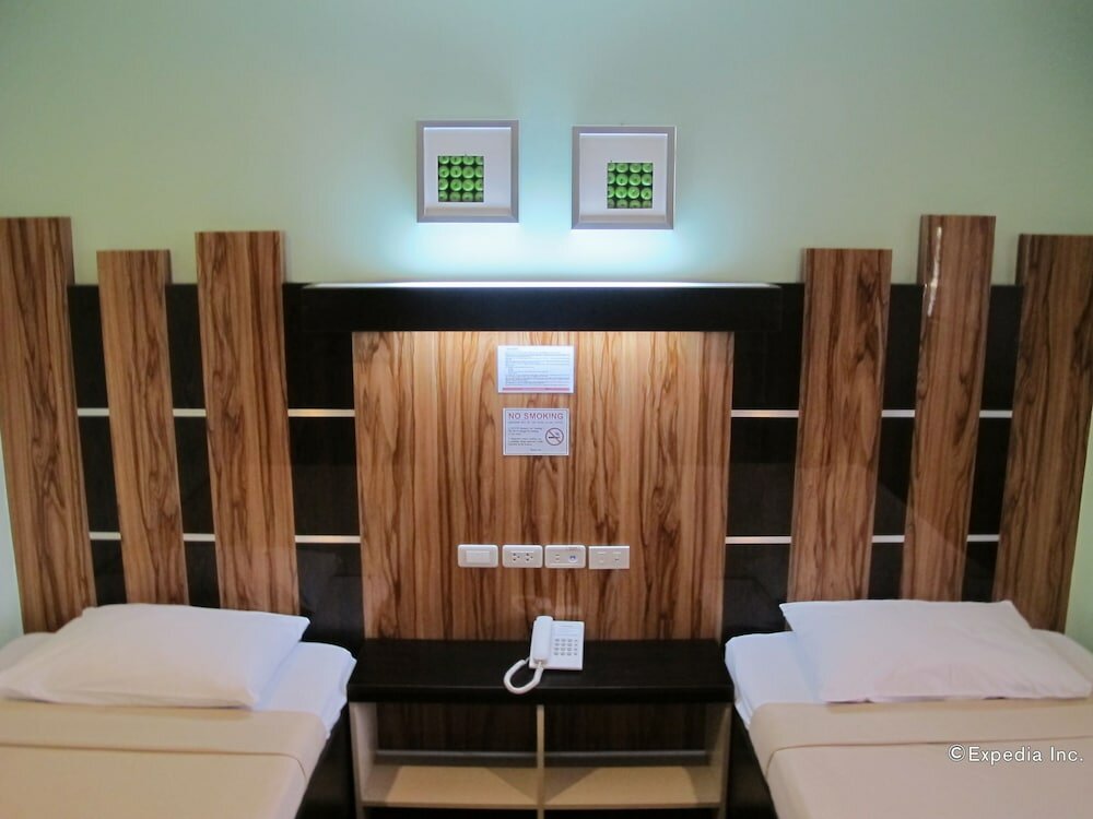 Фото Sugbutel Family Hotel