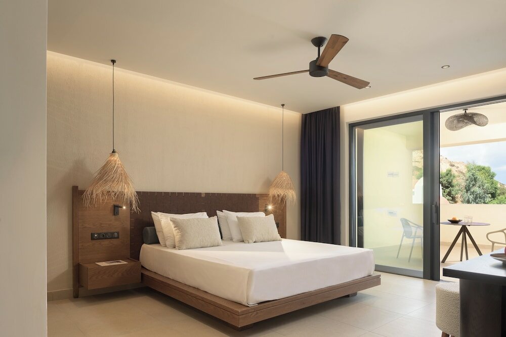 Фото 131483976190