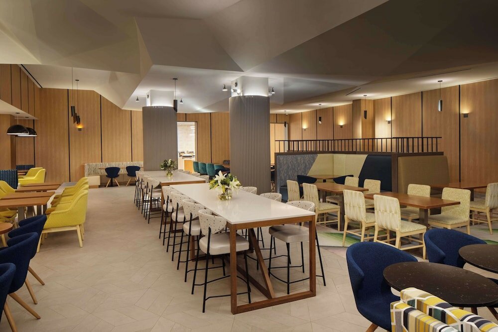 Фото Hampton Inn by Hilton New York Times Square