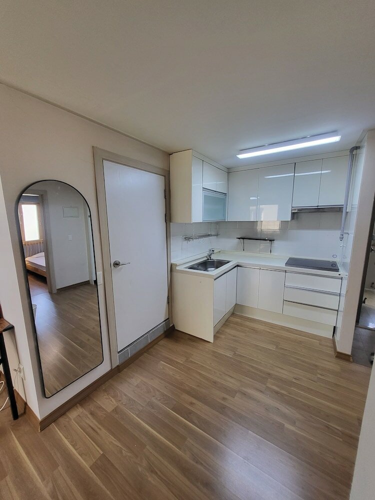 Фото Red Guest House