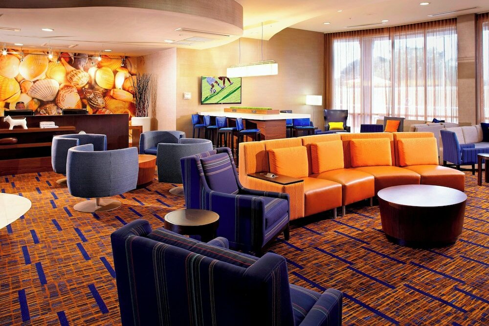 Фото Courtyard by Marriott Tampa Oldsmar