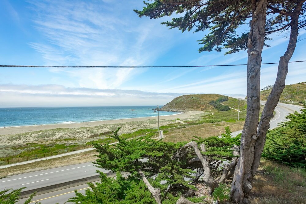 Фото Pacifica Beach Hotel