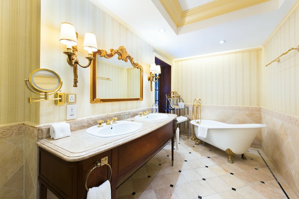 Фото Rocks Hotel