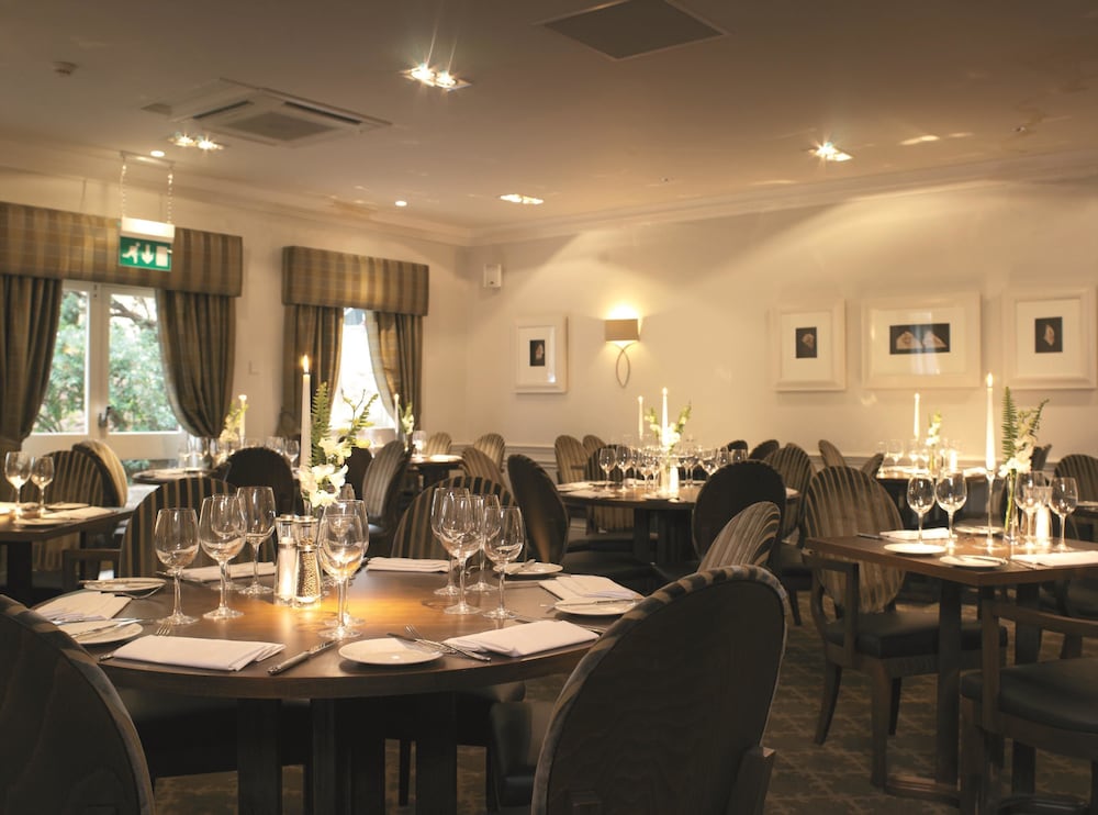 Фото Macdonald Frimley Hall Hotel and SPA