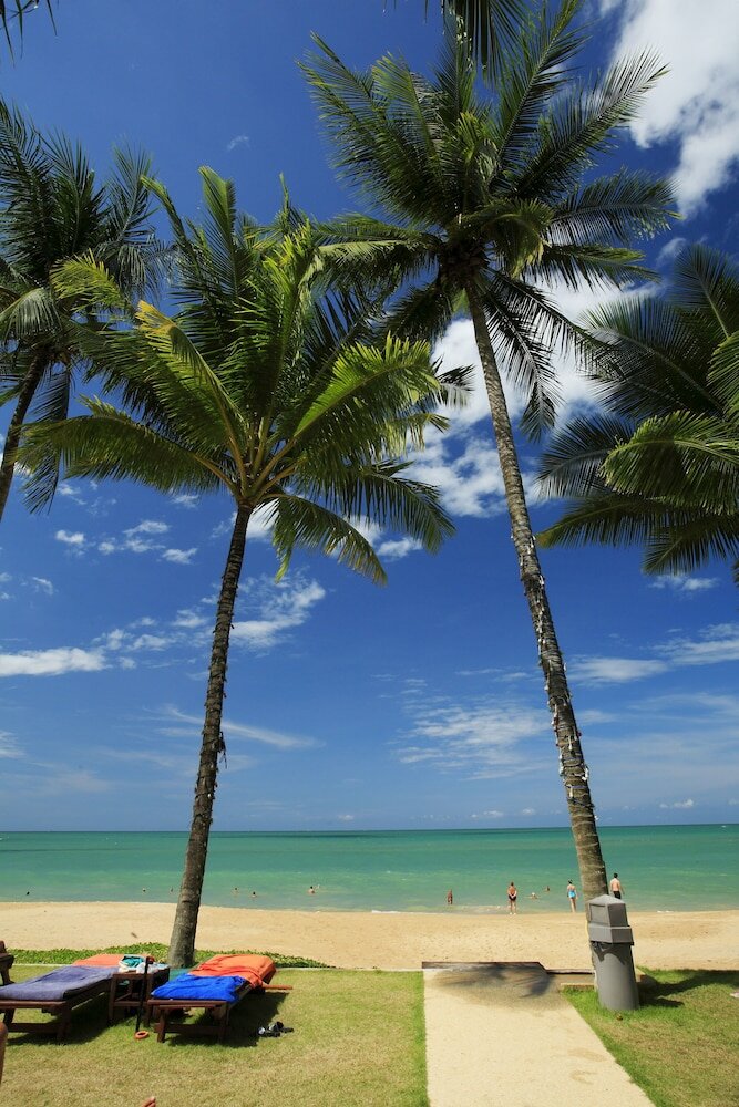 Фото Khao Lak Bayfront Resort