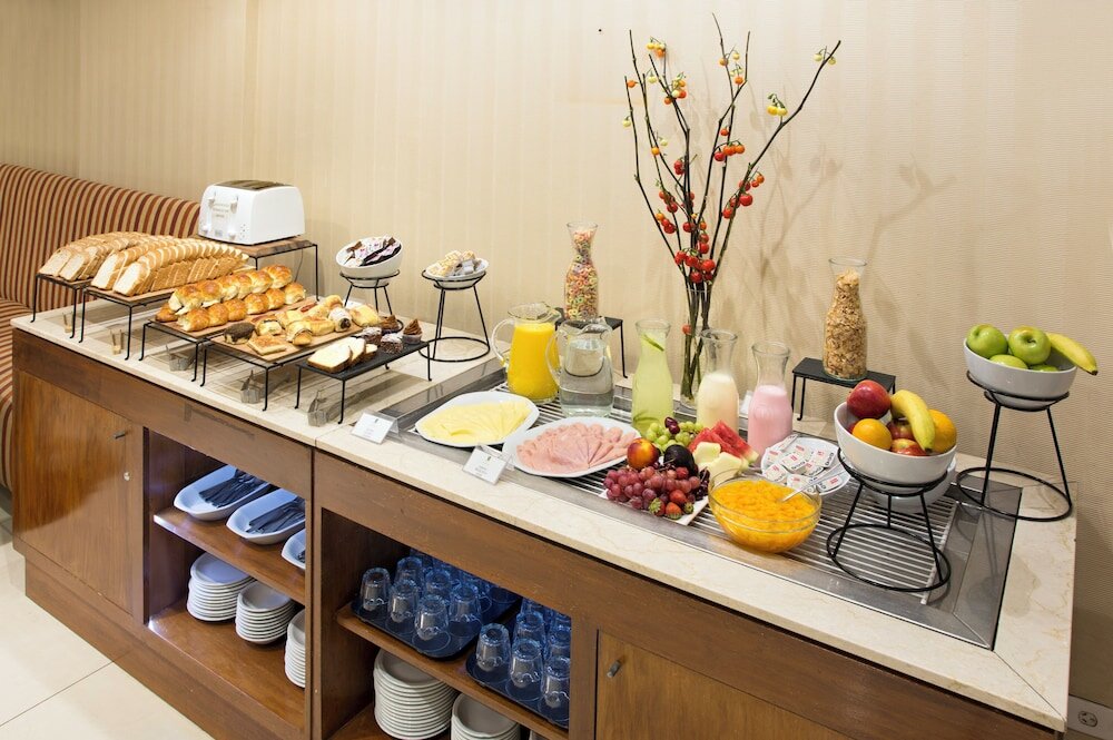 Фото Hotel Sheltown