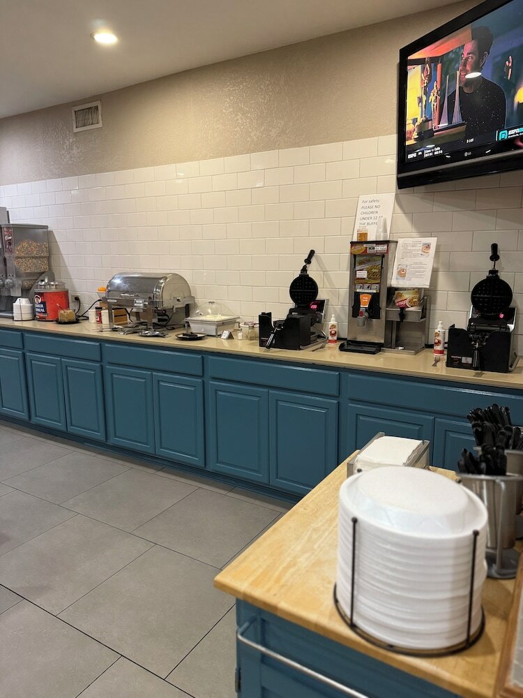 Фото Country Inn & Suites by Radisson, Elgin, Il