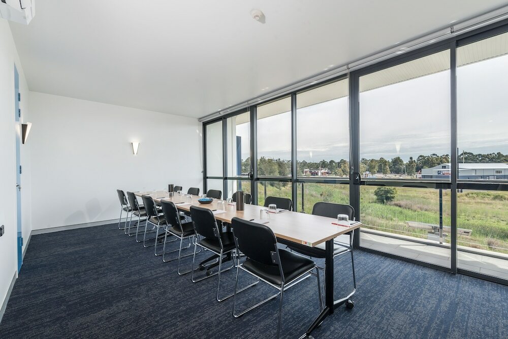 Фото Thornton Executive Hotel